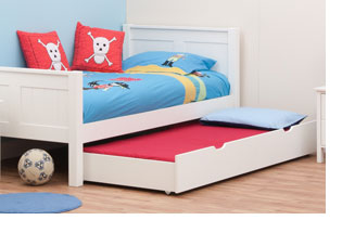 kids bed with underbed