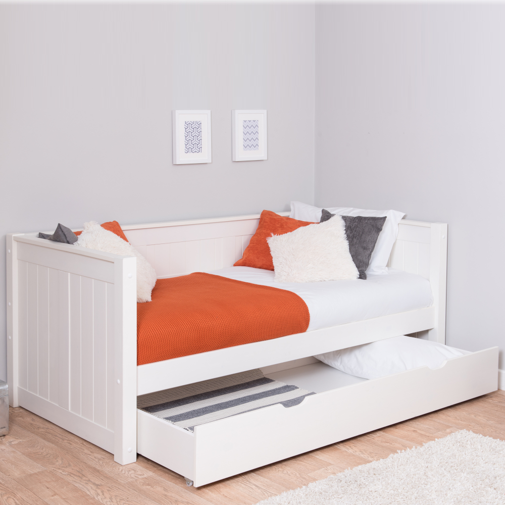 Classic Kids White Daybed with Trundle