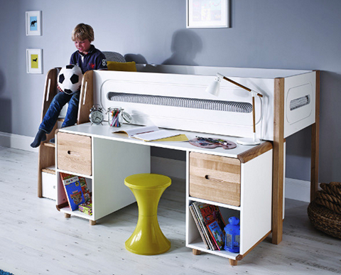 Curve Midsleeper with Desk and 1 pair of oak doors