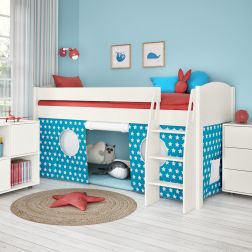 Zoomed Angled View of Uno S White Mid Sleeper with Aqua and White Stars Tent