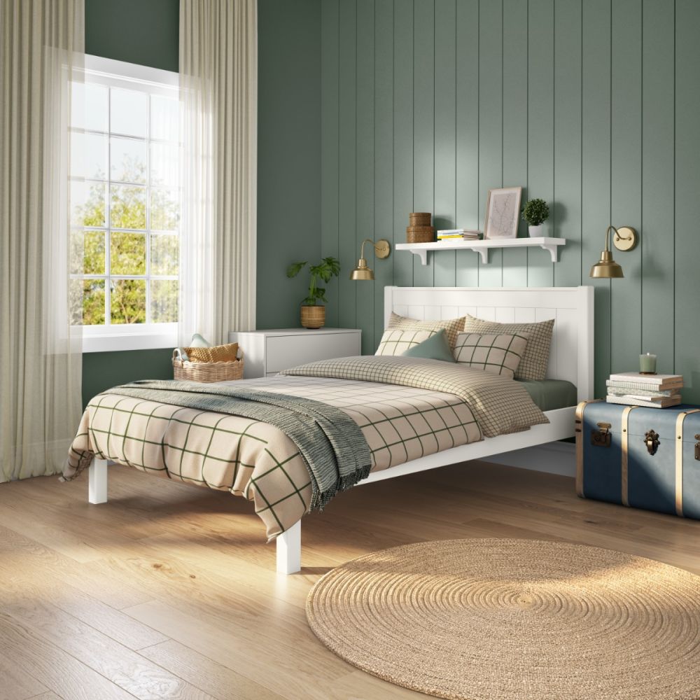 Small double bed low to floor sales