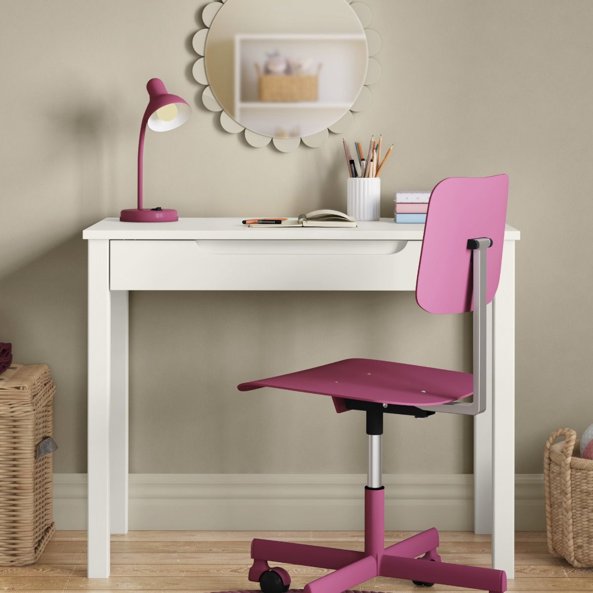 Front View of White Freestanding Desk Zoomed